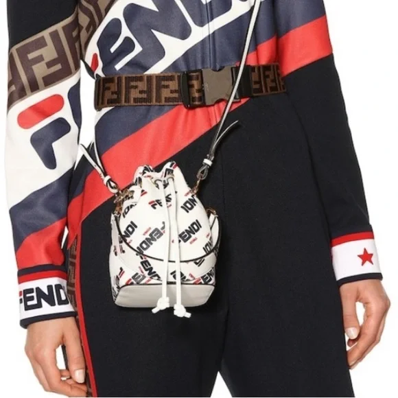 Fendi Mon Tresor mini bucket bag - Picture 1 of 15